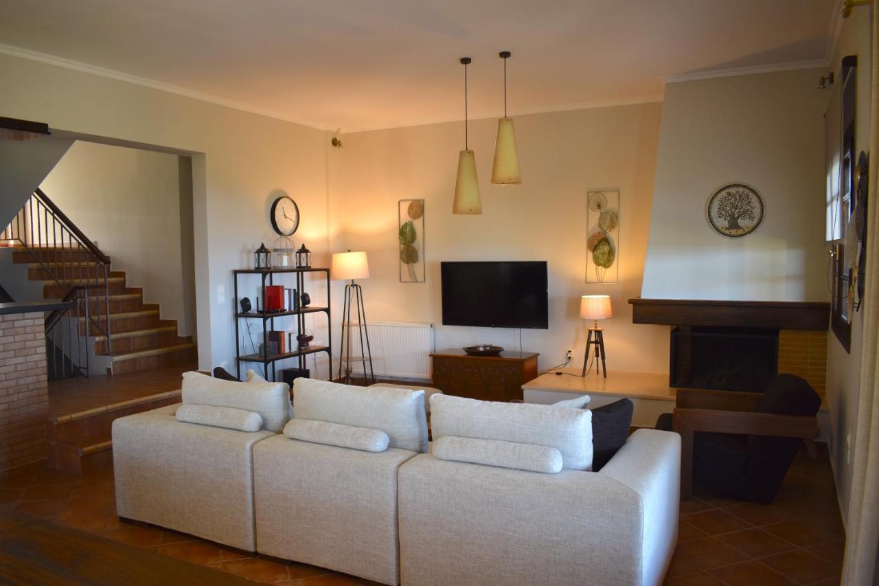 Ampelos Hillside Villa Акрата Экстерьер фото